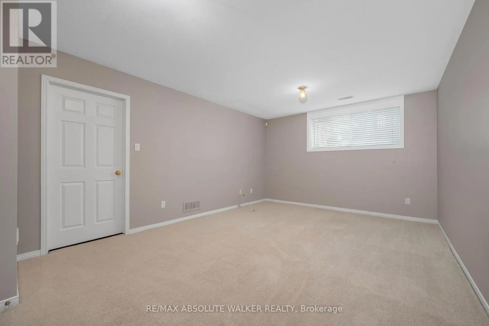 124 FORESTCREST STREET