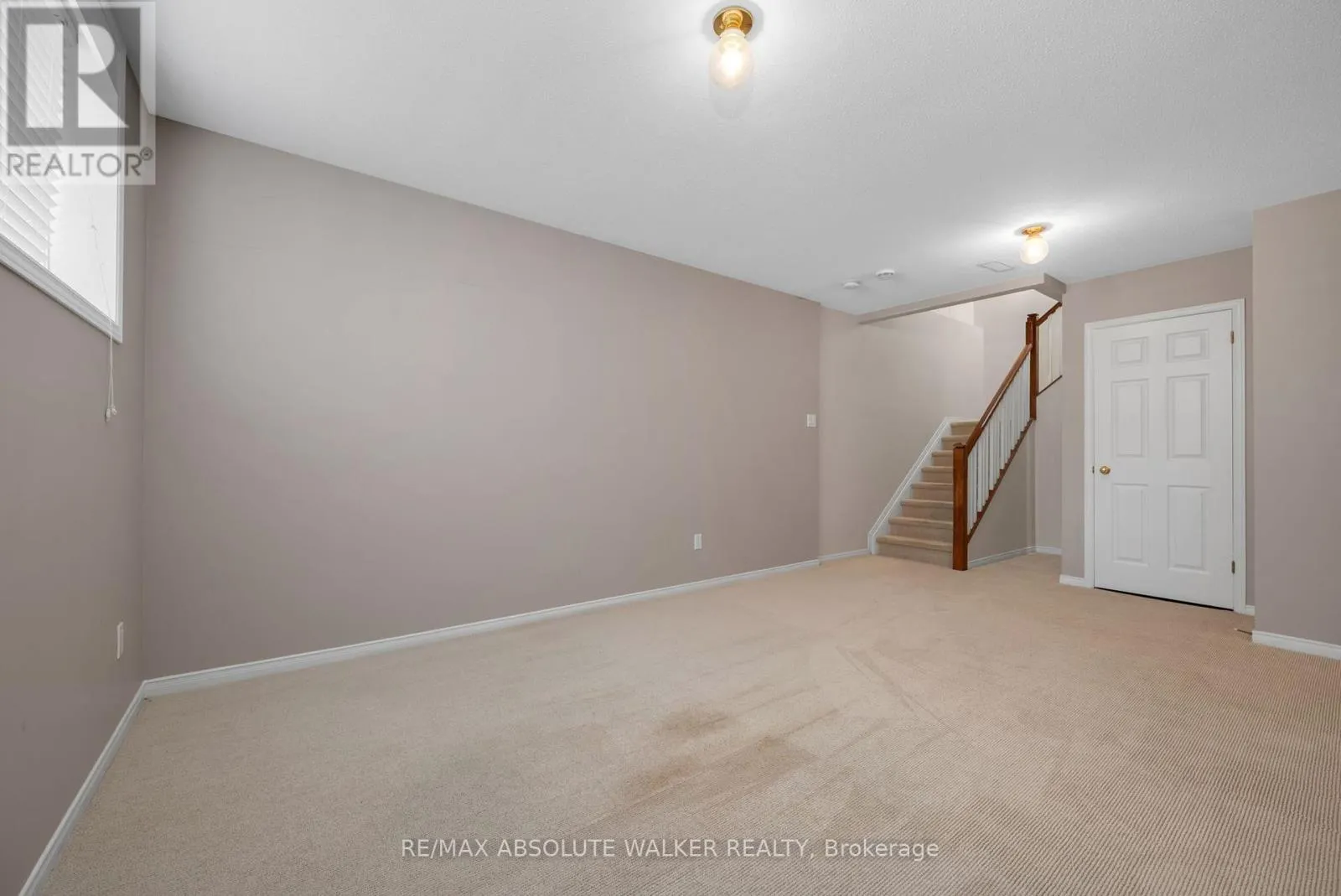 124 FORESTCREST STREET