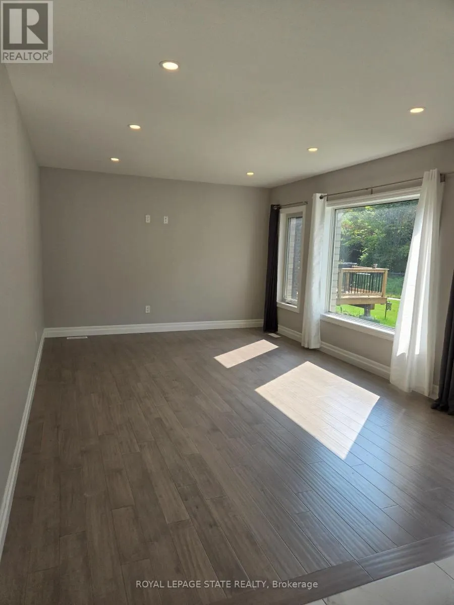 15 DUNNING WAY