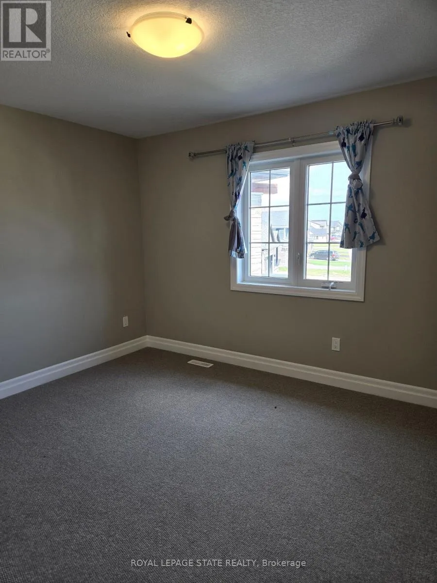 15 DUNNING WAY