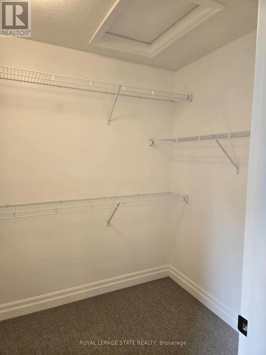 15 DUNNING WAY