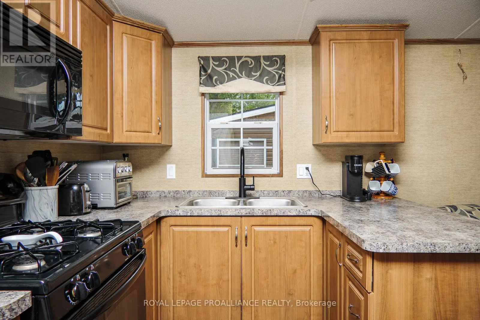 26 BEACH VIEW LANE - 486 COUNTY ROAD 18