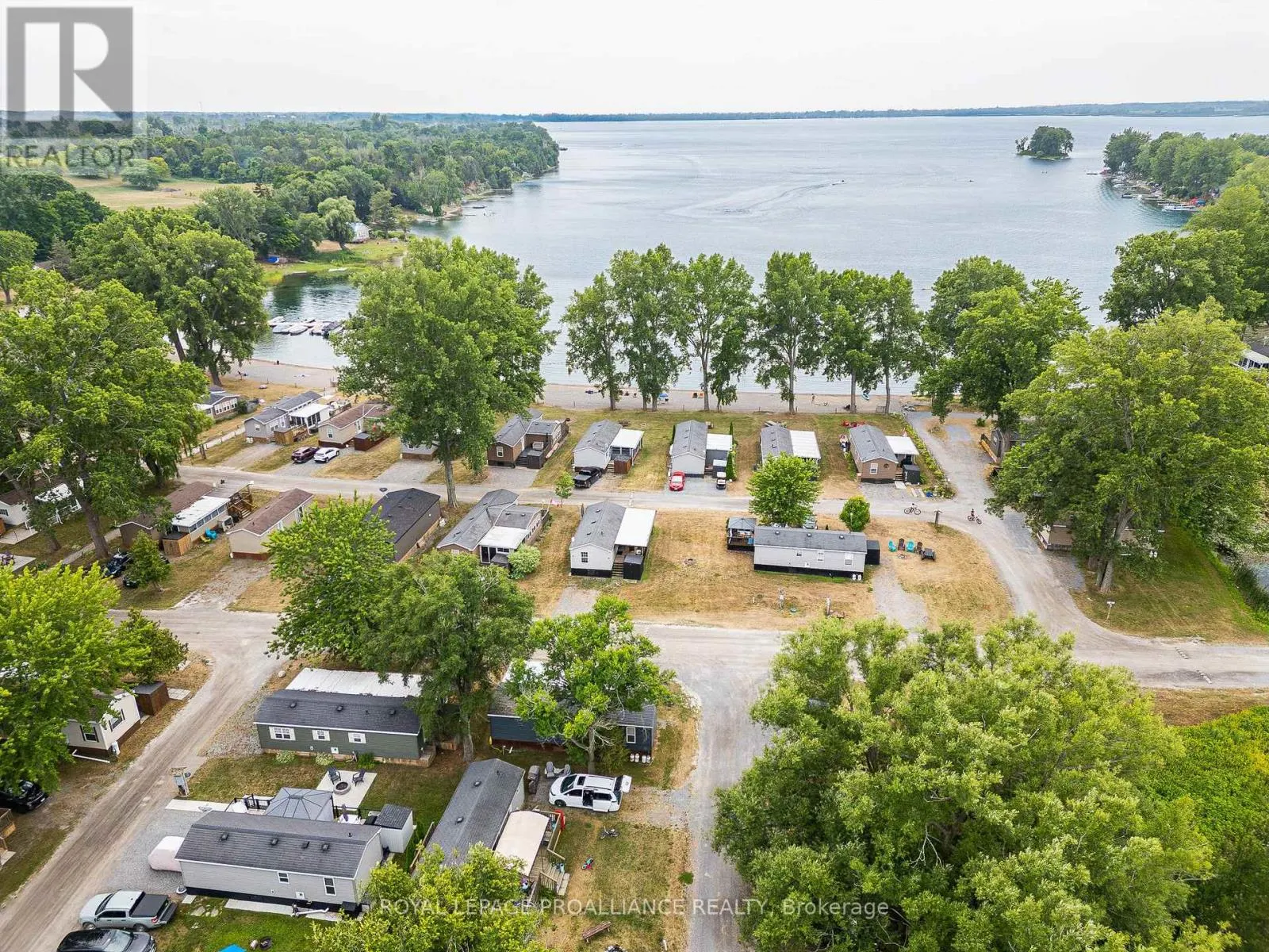 26 BEACH VIEW LANE - 486 COUNTY ROAD 18