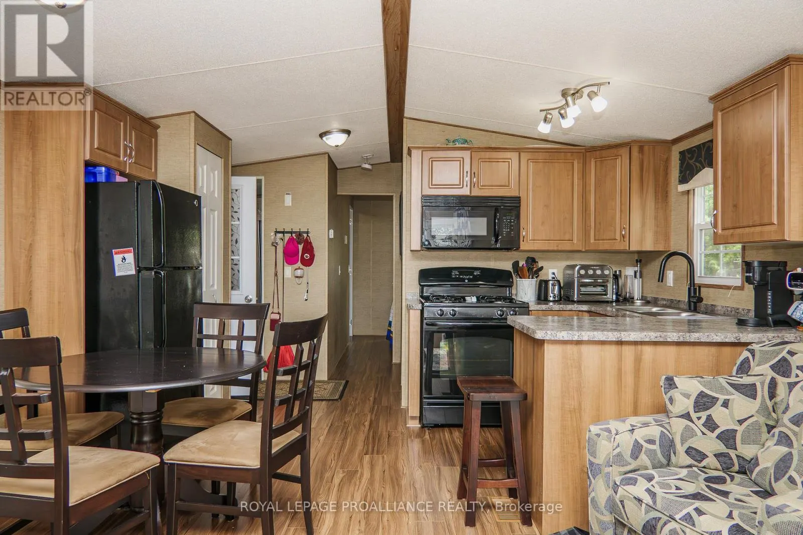 26 BEACH VIEW LANE - 486 COUNTY ROAD 18