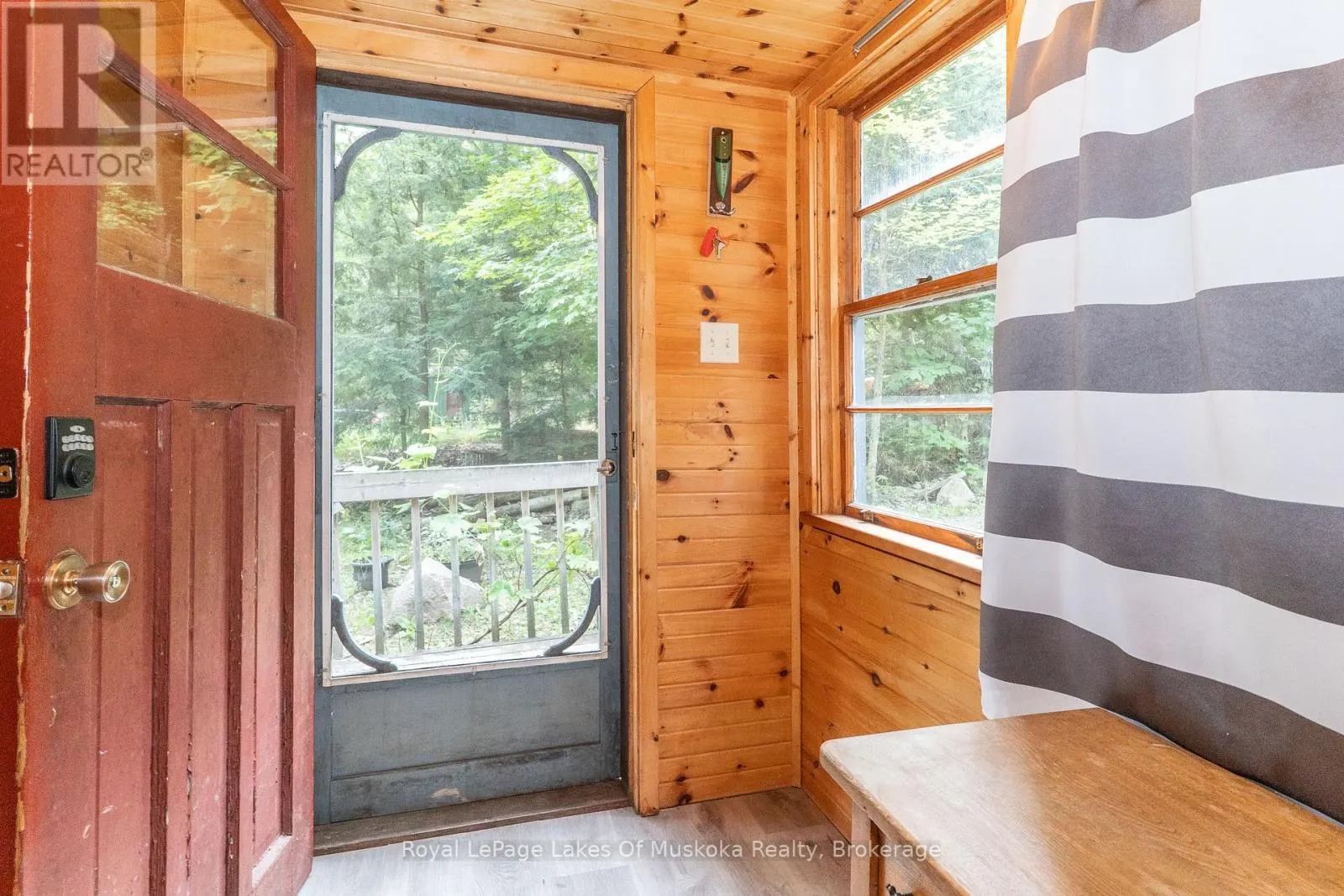 1072 LONG LAKE ROAD