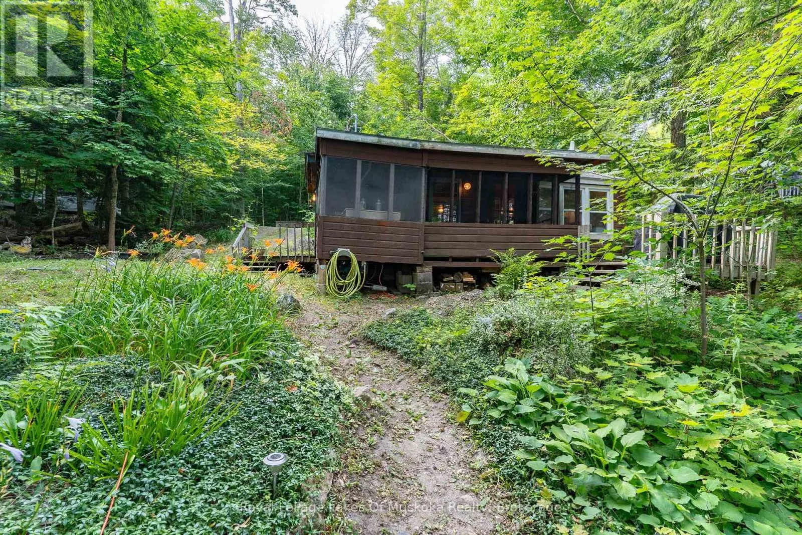 1072 LONG LAKE ROAD