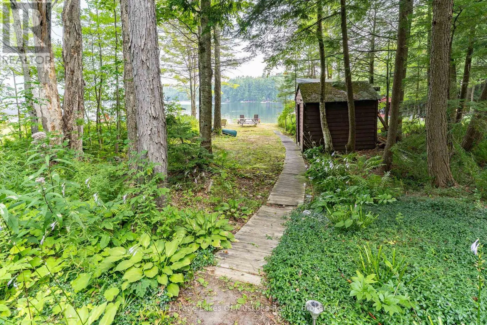 1072 LONG LAKE ROAD