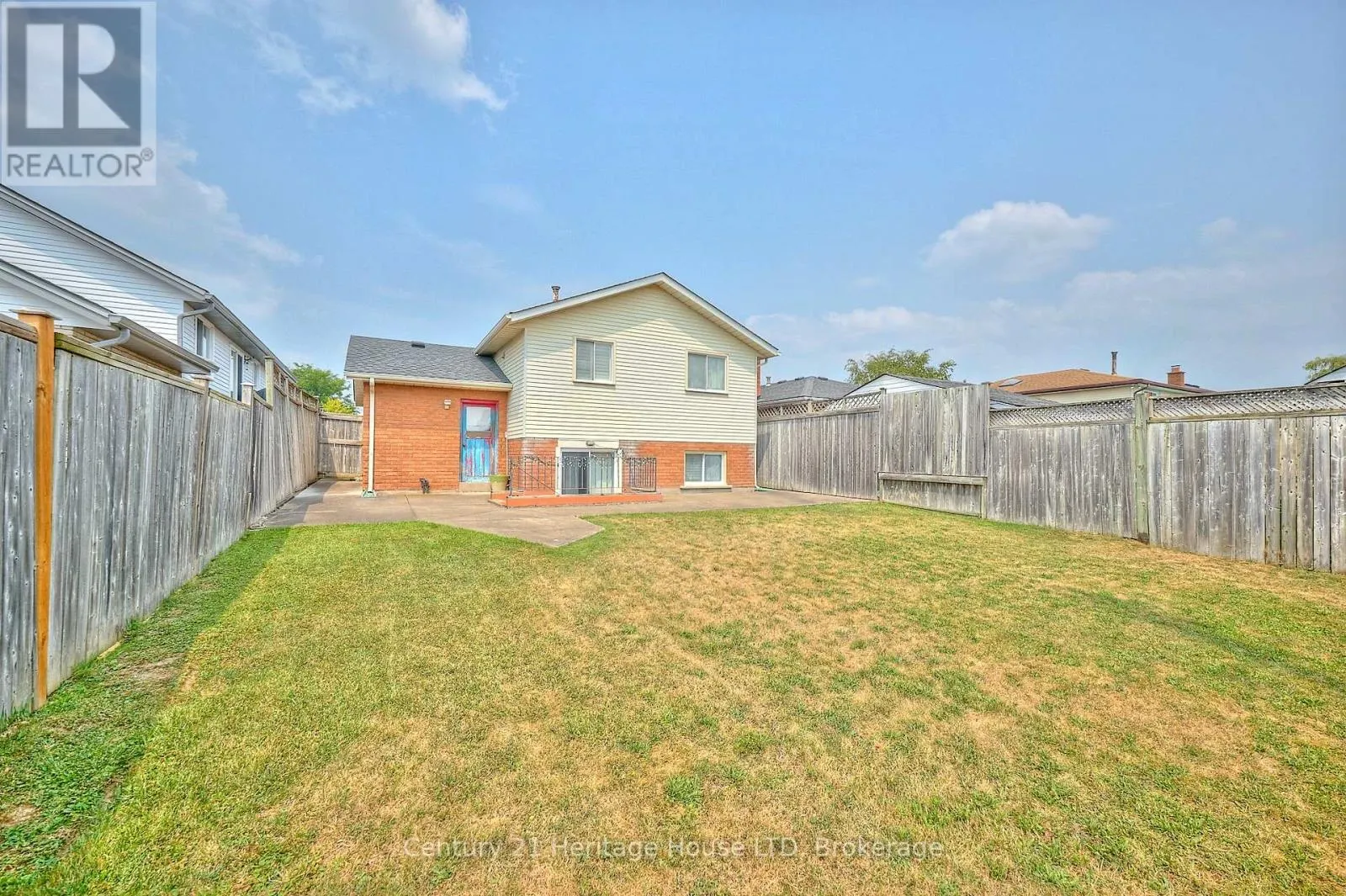 7724 DONLEE DRIVE
