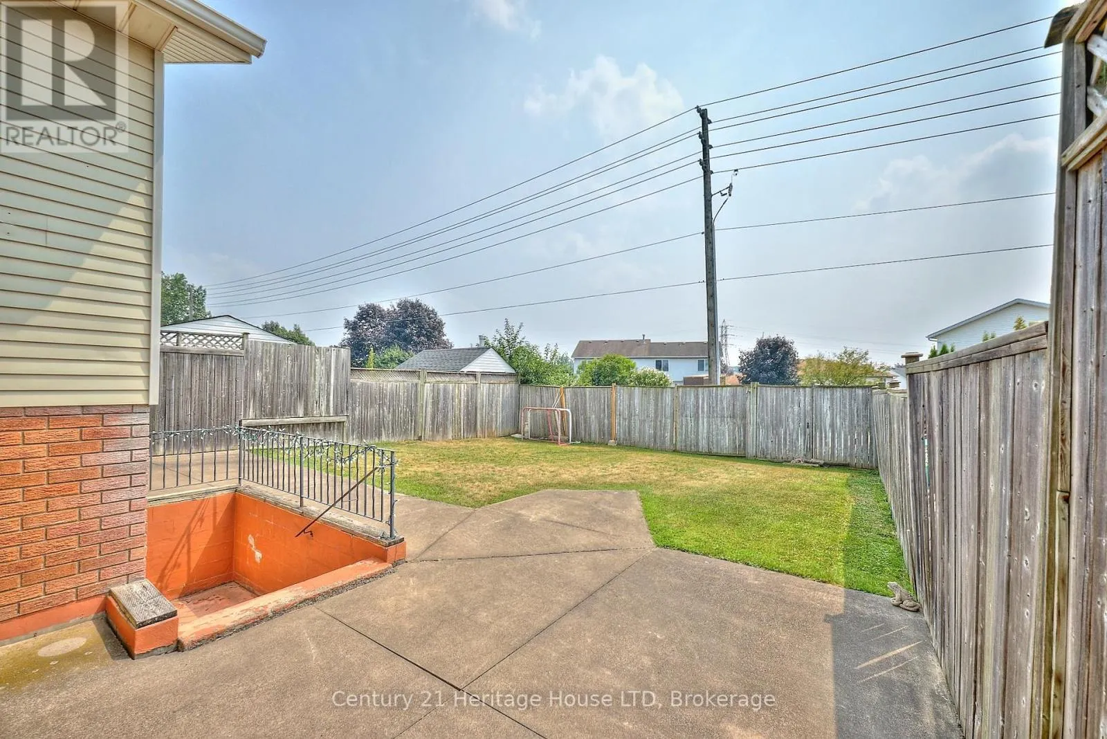 7724 DONLEE DRIVE