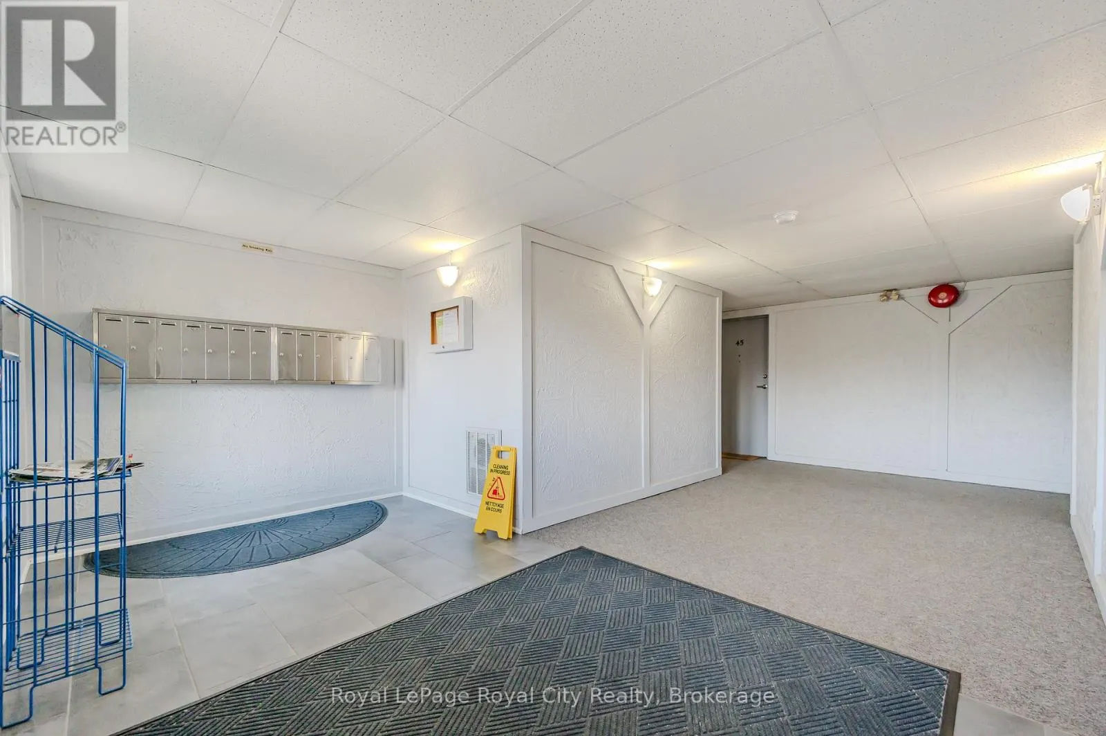 53 - 30D FLAMINGO DRIVE, #53