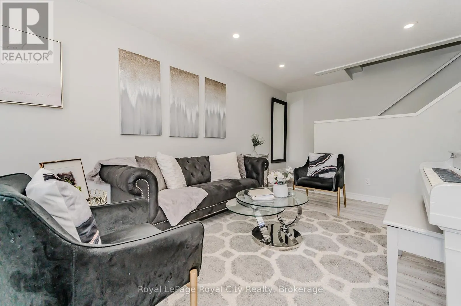 53 - 30D FLAMINGO DRIVE, #53