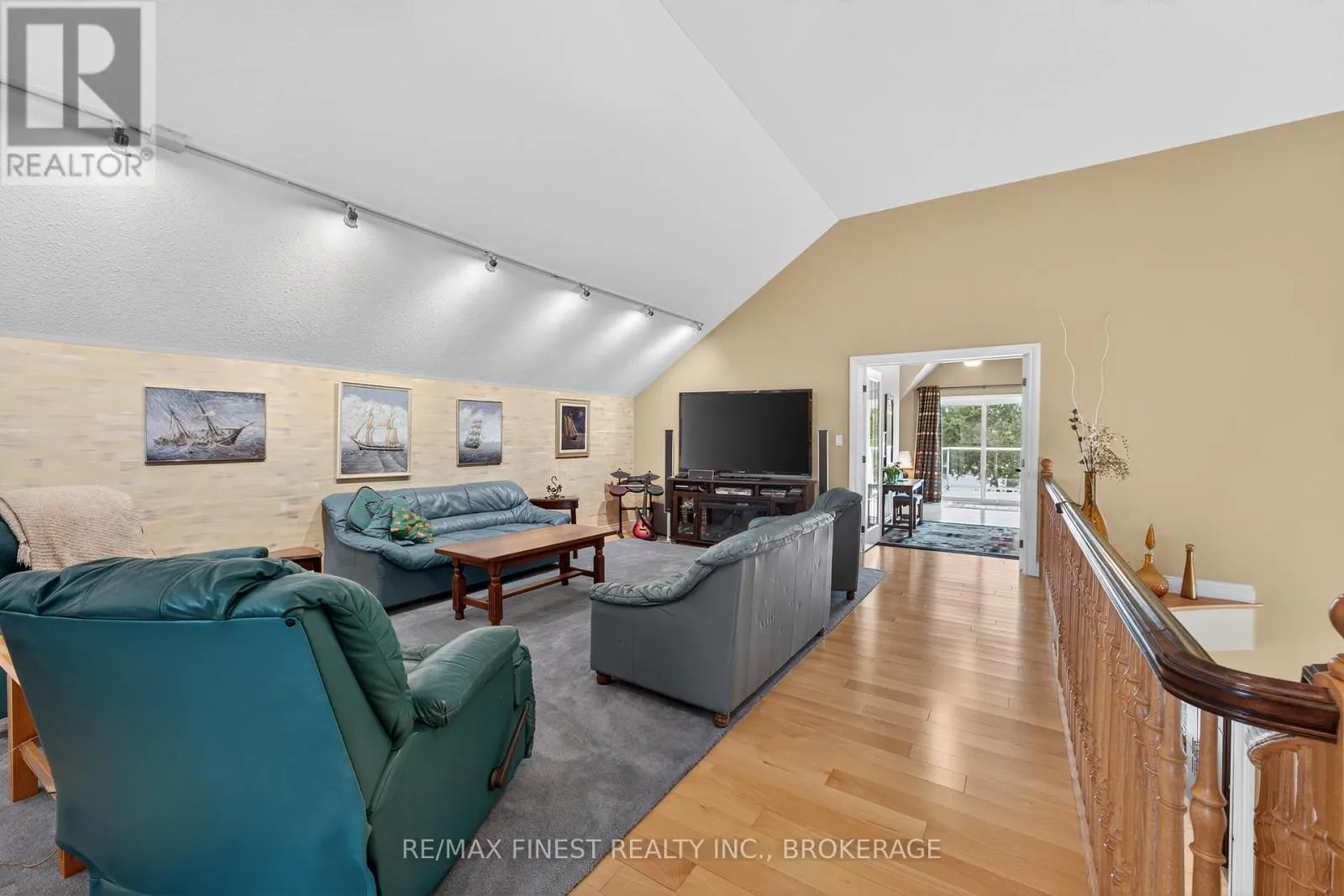 4868 BATH ROAD