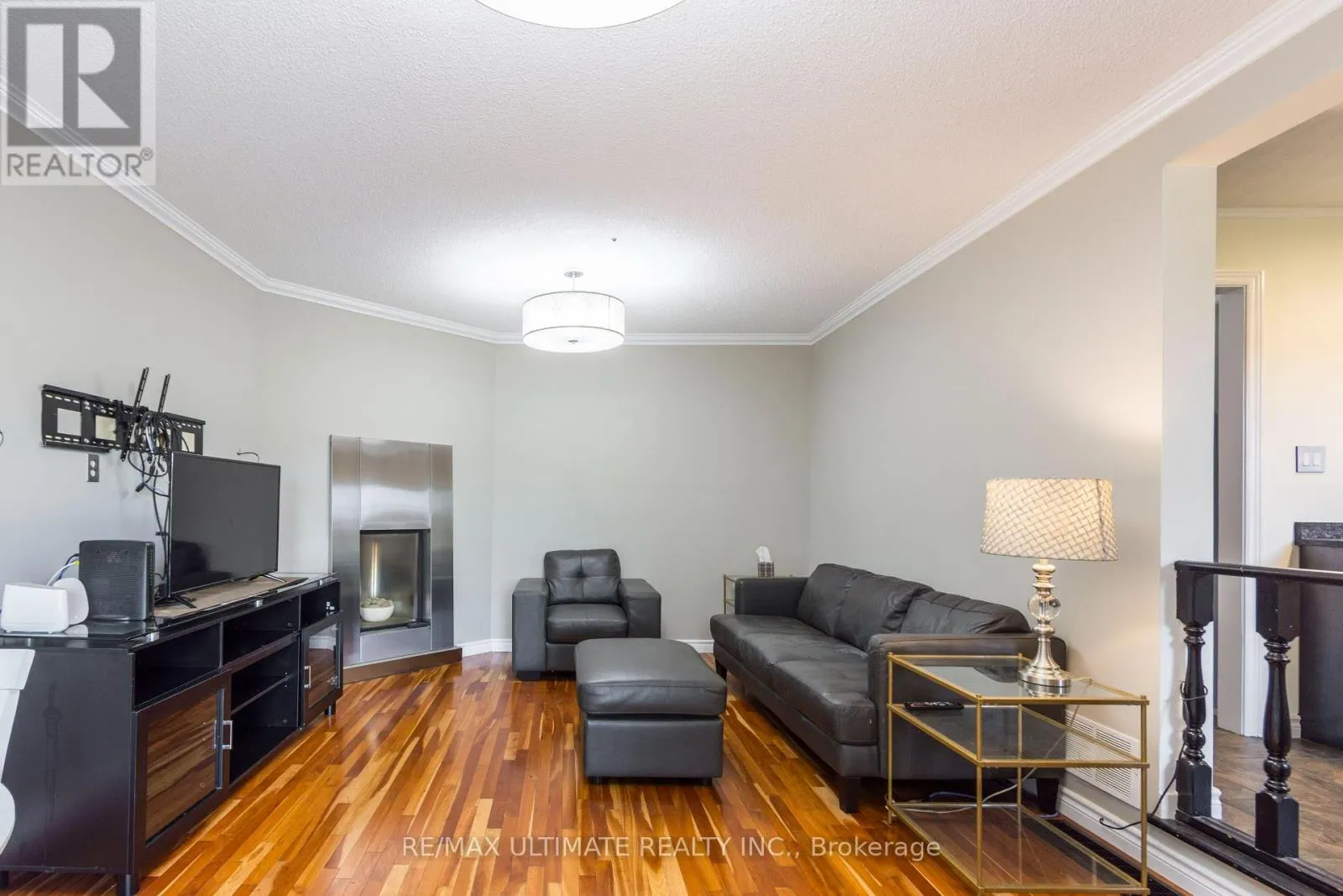 34 BRIARWOOD CRES CRESCENT