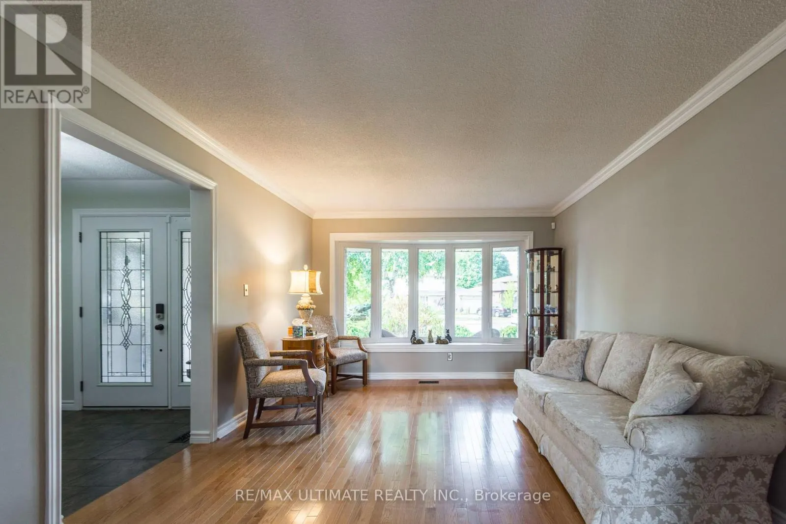34 BRIARWOOD CRES CRESCENT