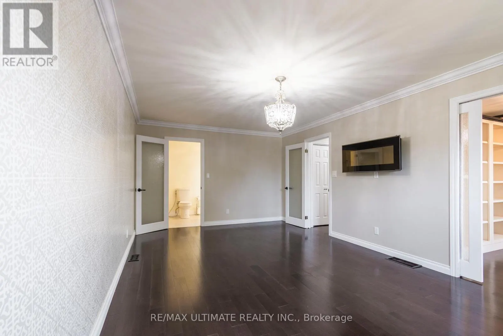 34 BRIARWOOD CRES CRESCENT