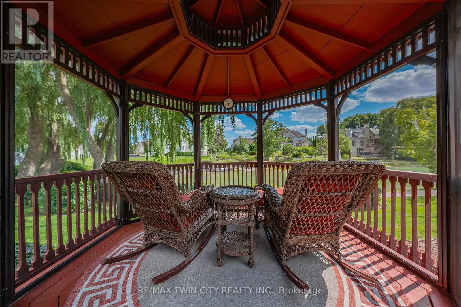 375 RIVER OAK PLACE