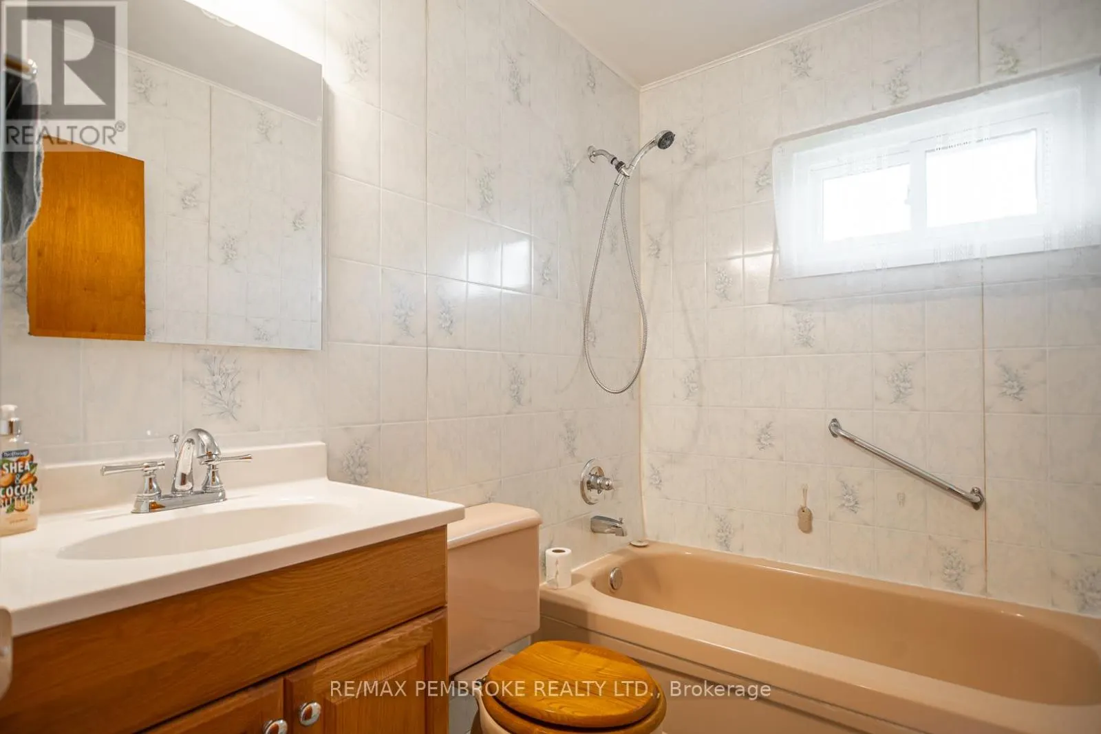 187 SANDY BEACH ROAD