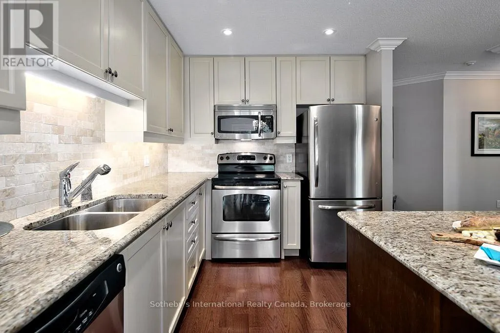 101 - 27 BEAVER STREET S, #101