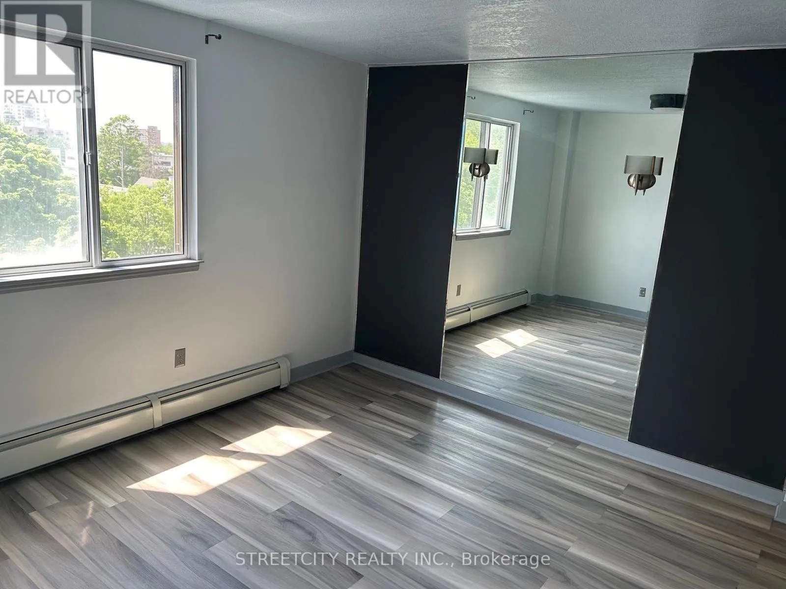 505 - 440 CENTRAL AVENUE, #505