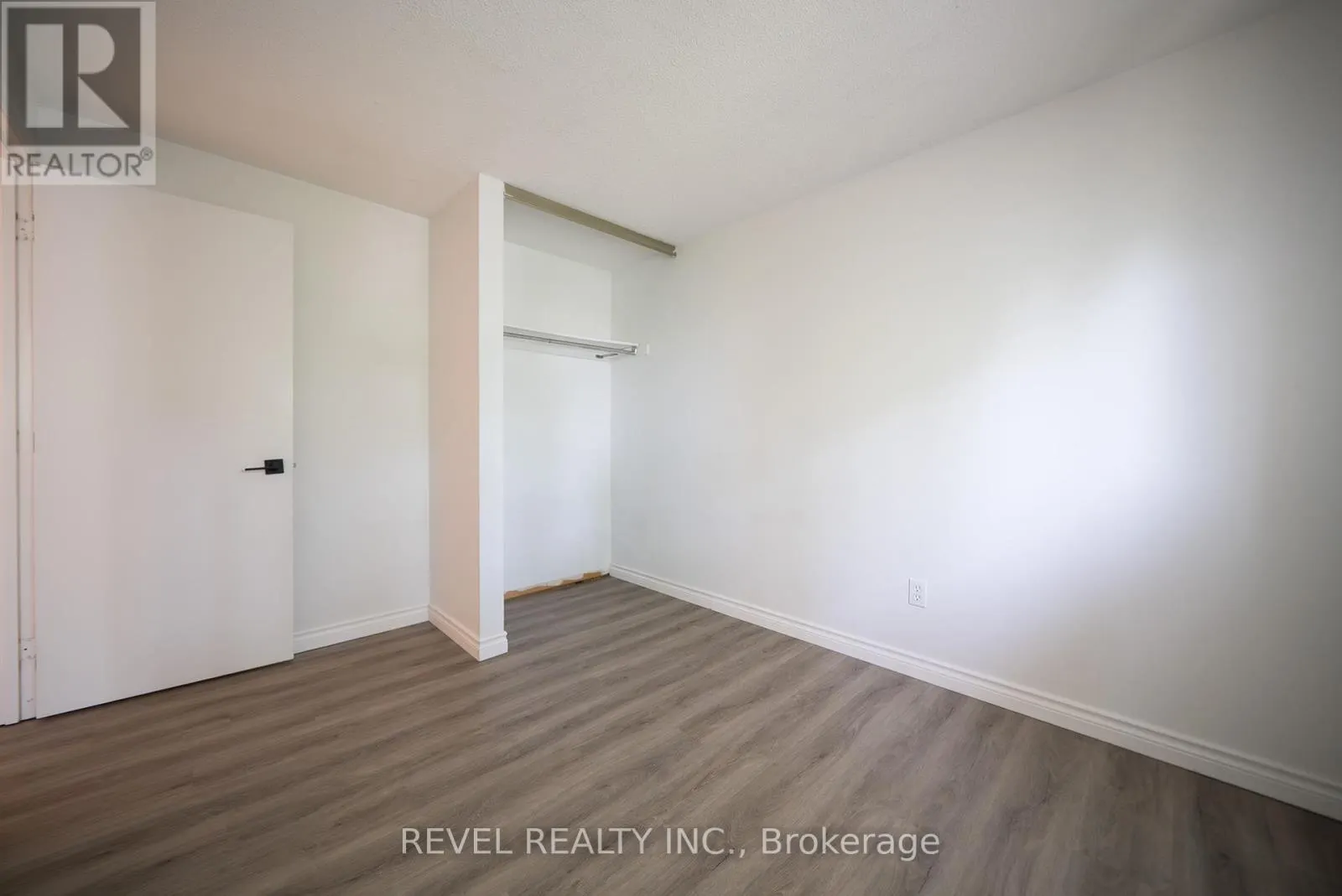 90 WHITE OWL CRESCENT