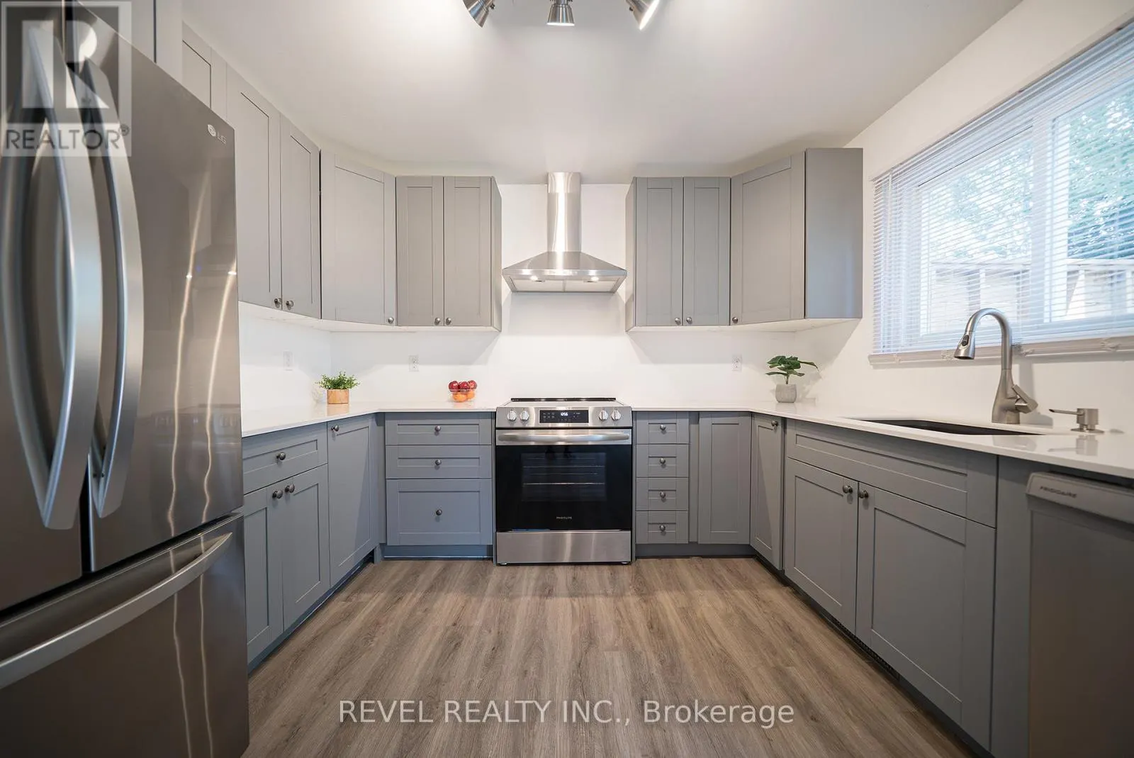 90 WHITE OWL CRESCENT