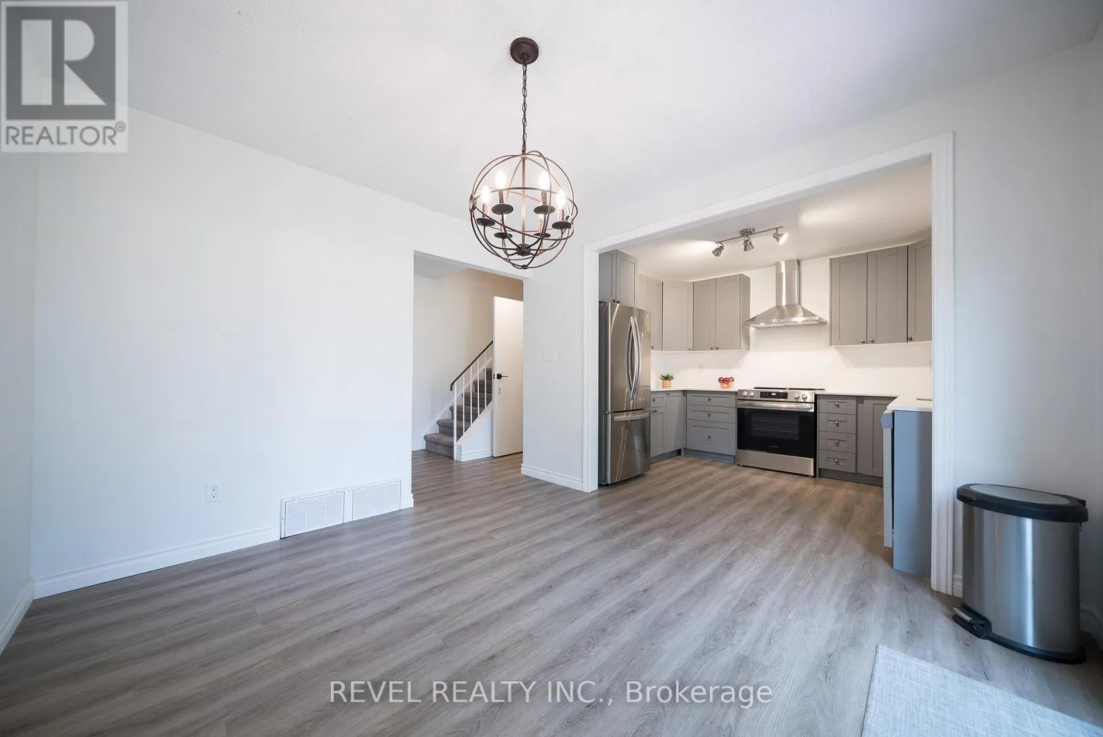 90 WHITE OWL CRESCENT