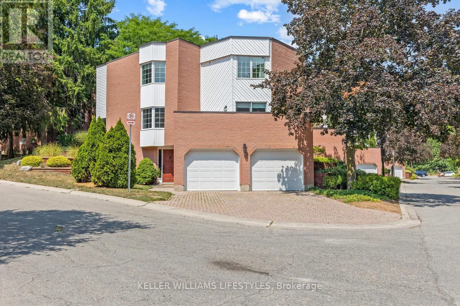 71 - 703 WINDERMERE ROAD, #71