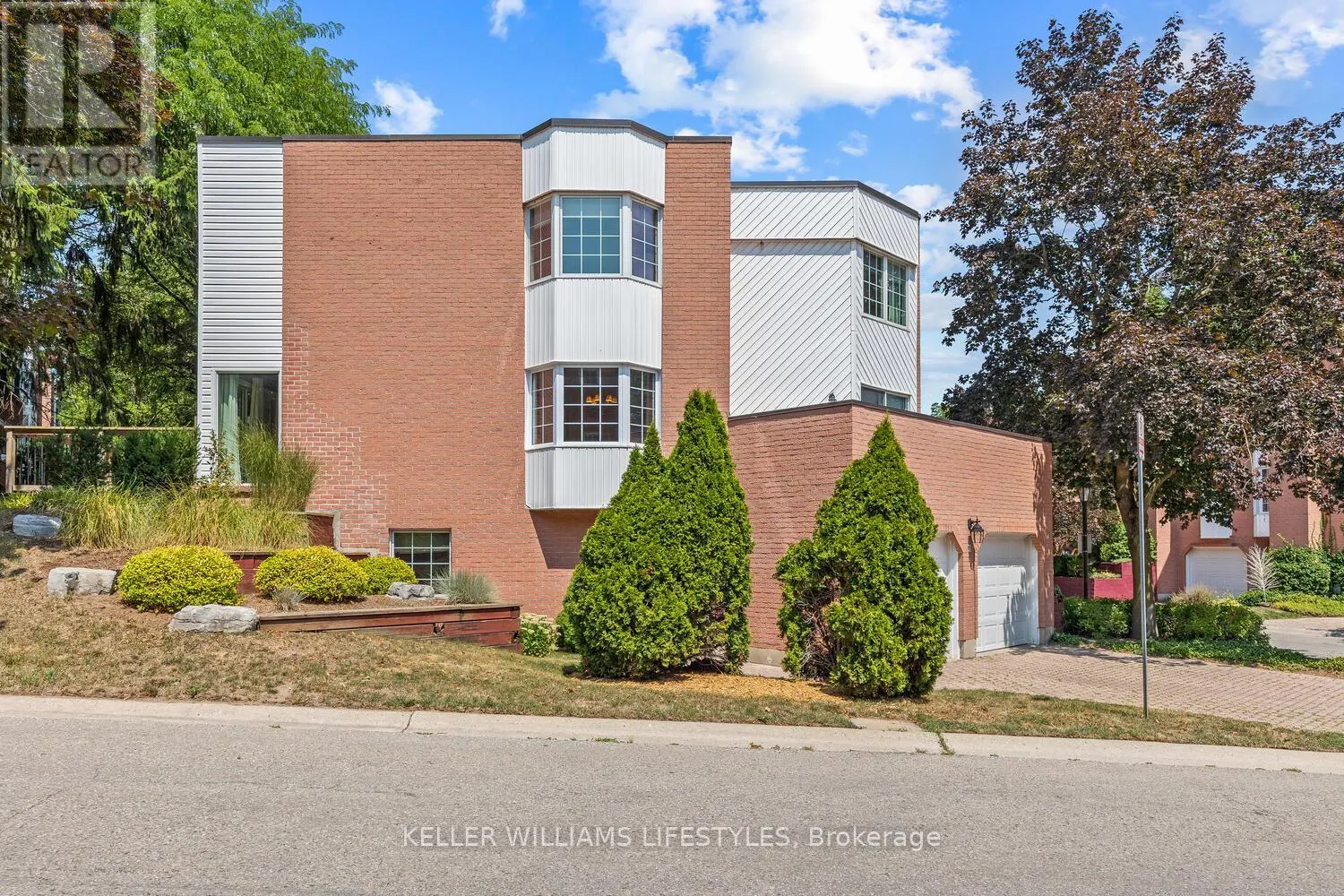 71 - 703 WINDERMERE ROAD, #71