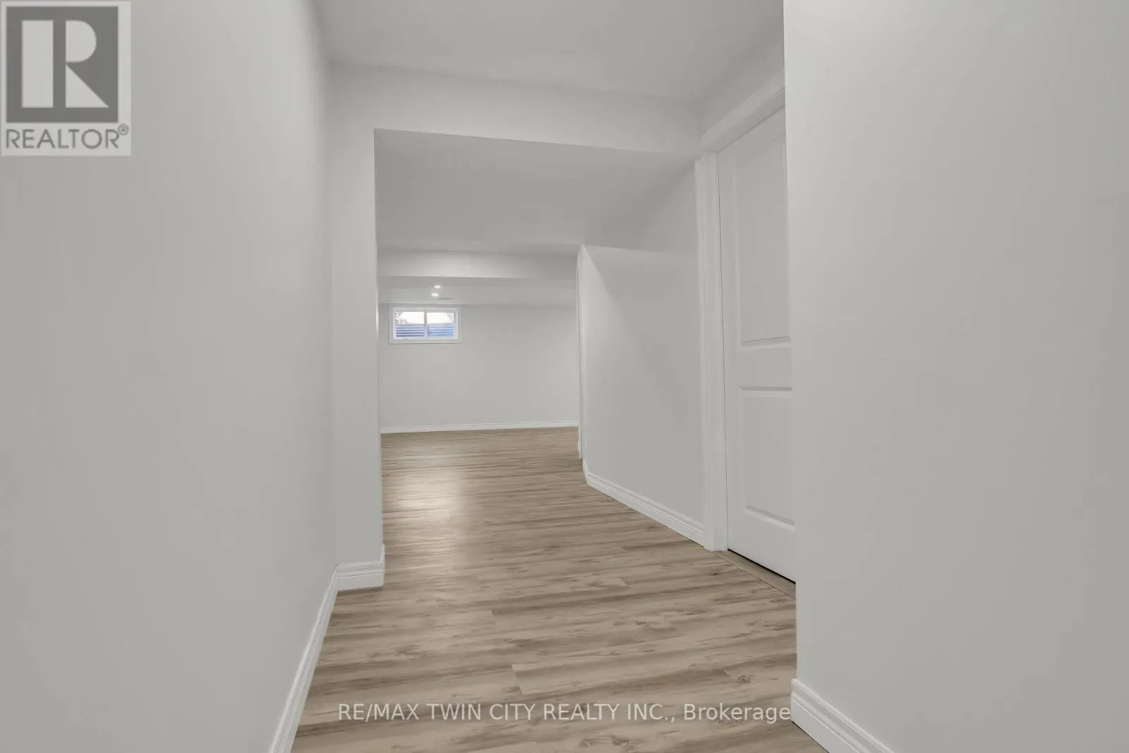 182 EDEN OAK TRAIL