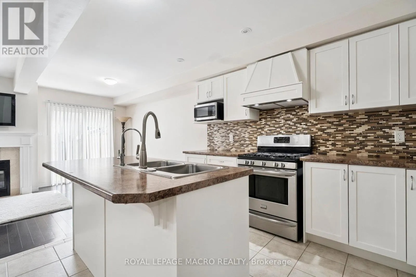 29 TRAFALGAR DRIVE