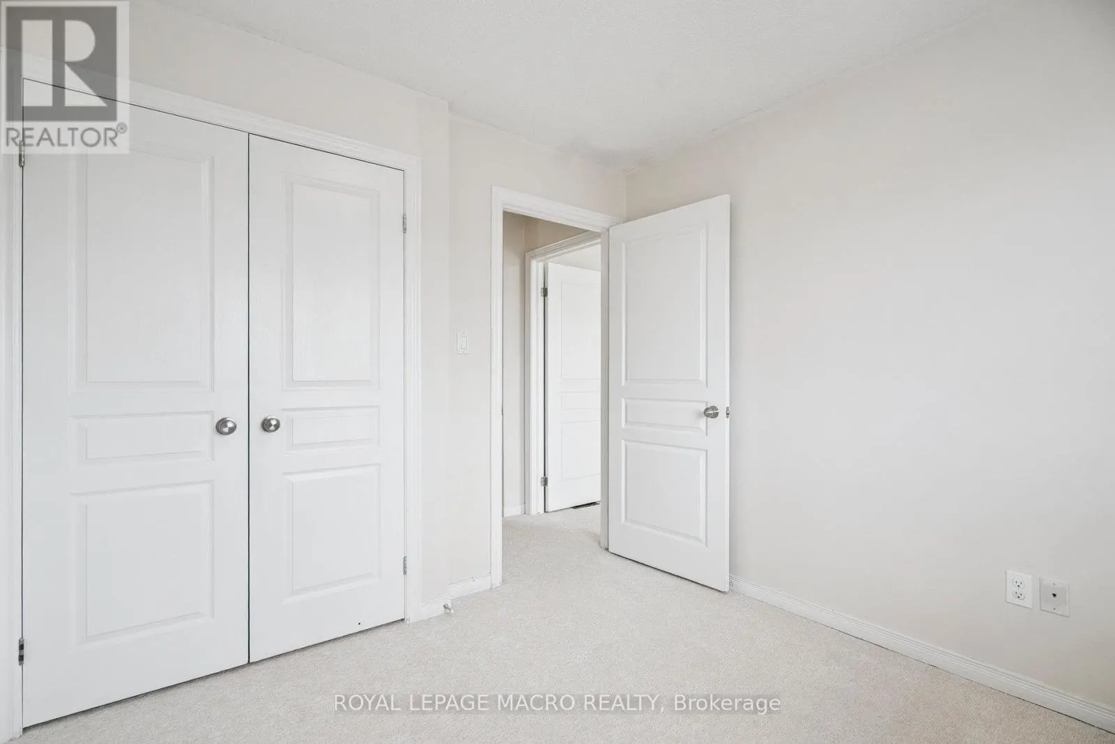 29 TRAFALGAR DRIVE