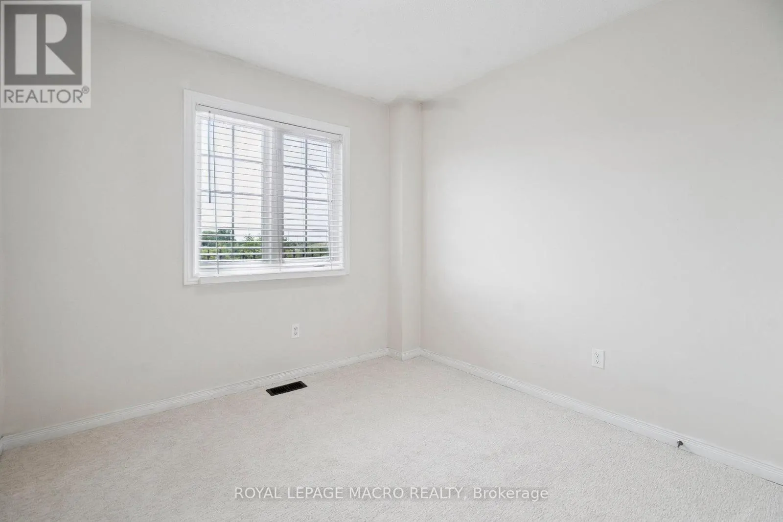 29 TRAFALGAR DRIVE