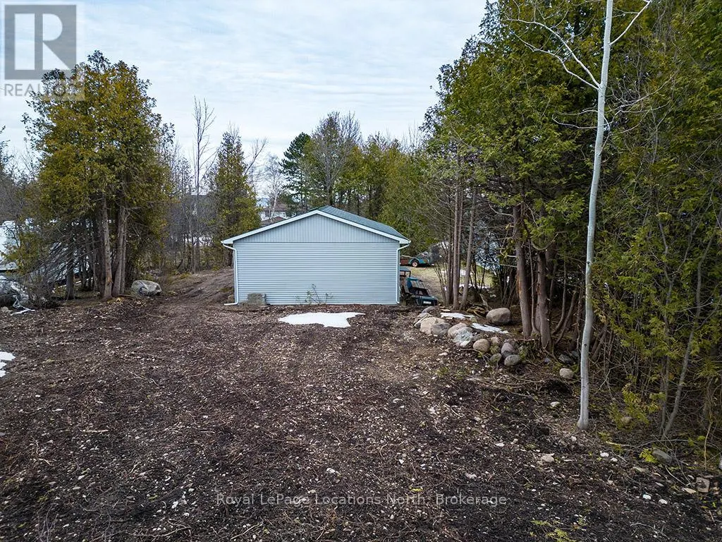 236 LAKESHORE ROAD S