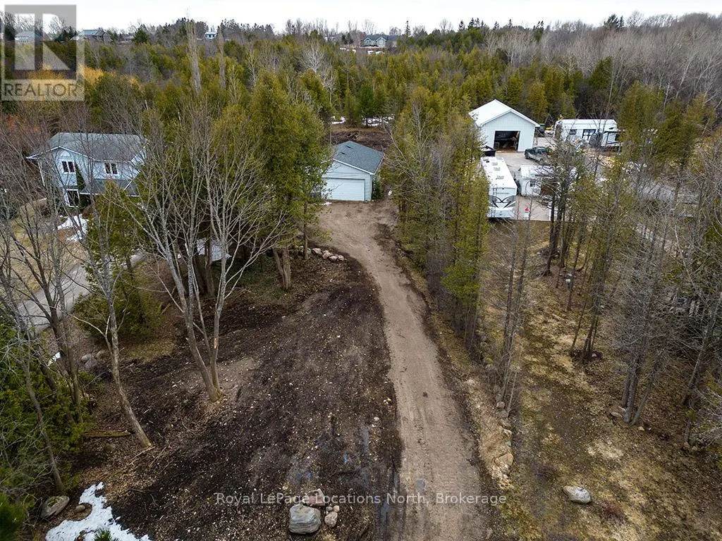 236 LAKESHORE ROAD S