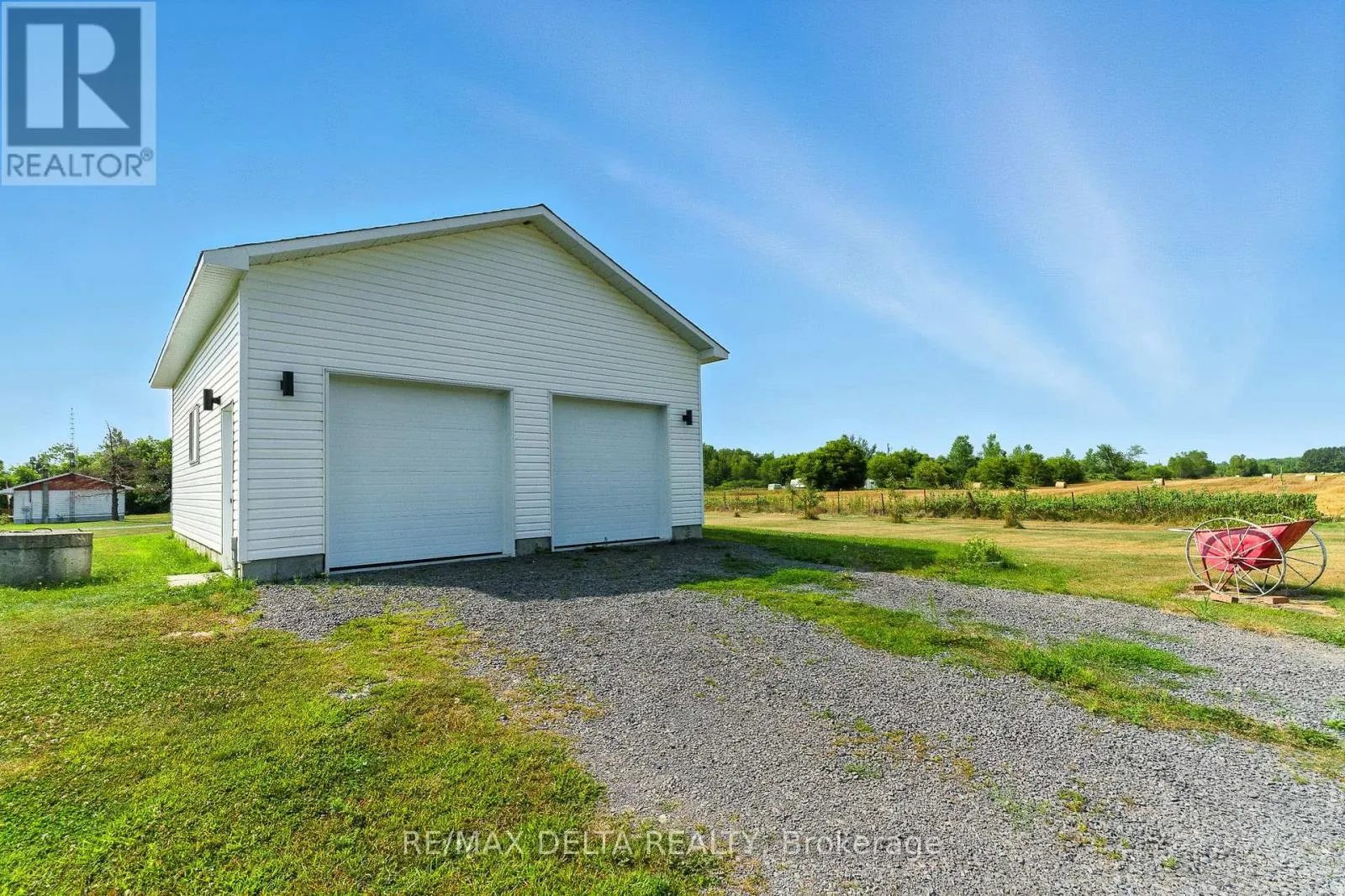 3560 DROUIN ROAD