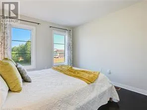 4 SLATER STREET