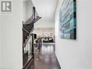 4 SLATER STREET