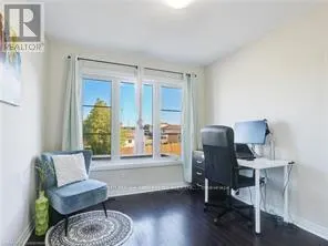 4 SLATER STREET