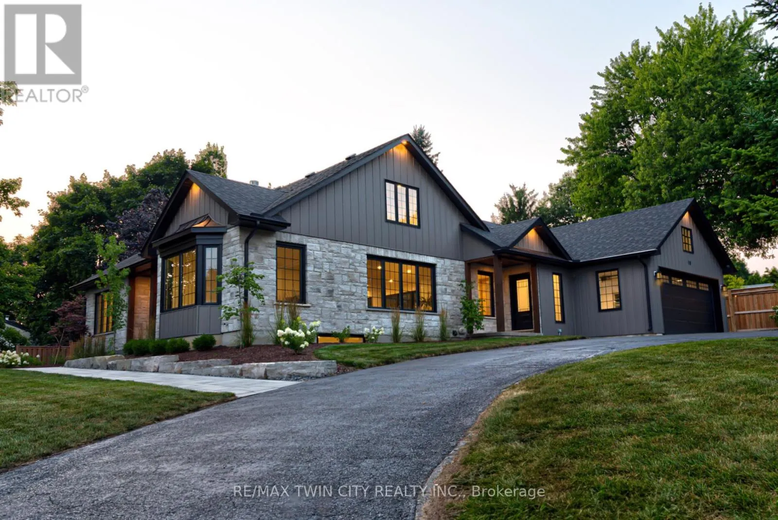 18 NORTHSIDE DRIVE