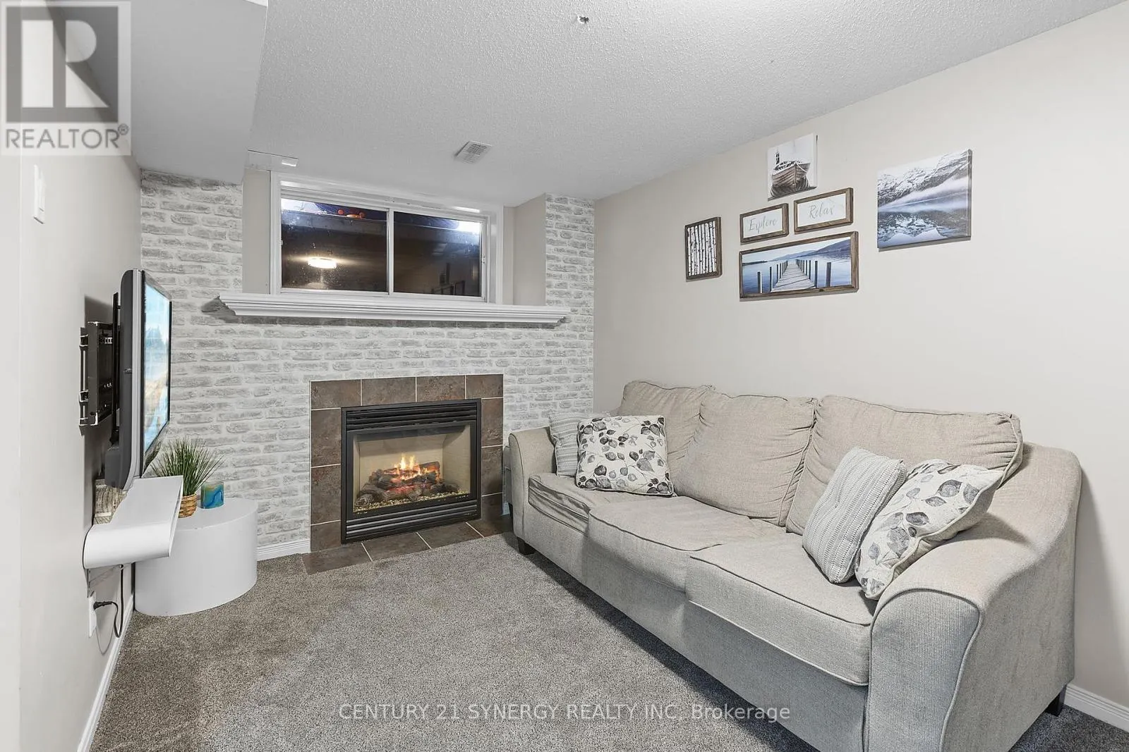 1790 PLAINRIDGE CRESCENT