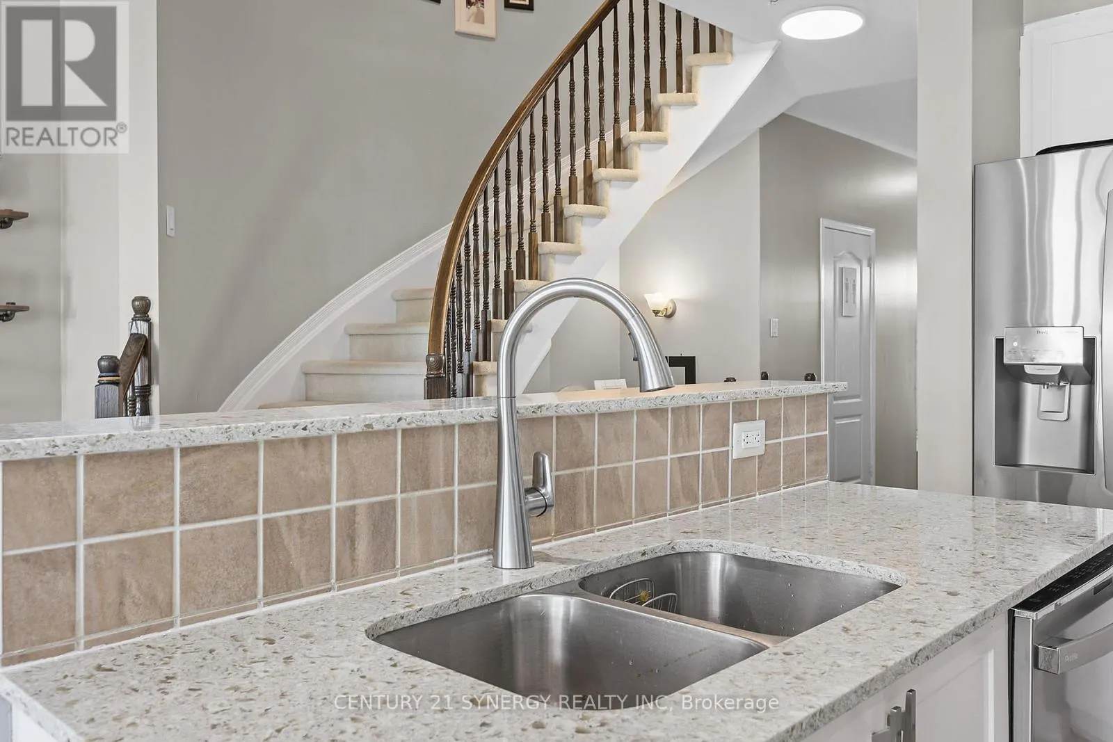 1790 PLAINRIDGE CRESCENT