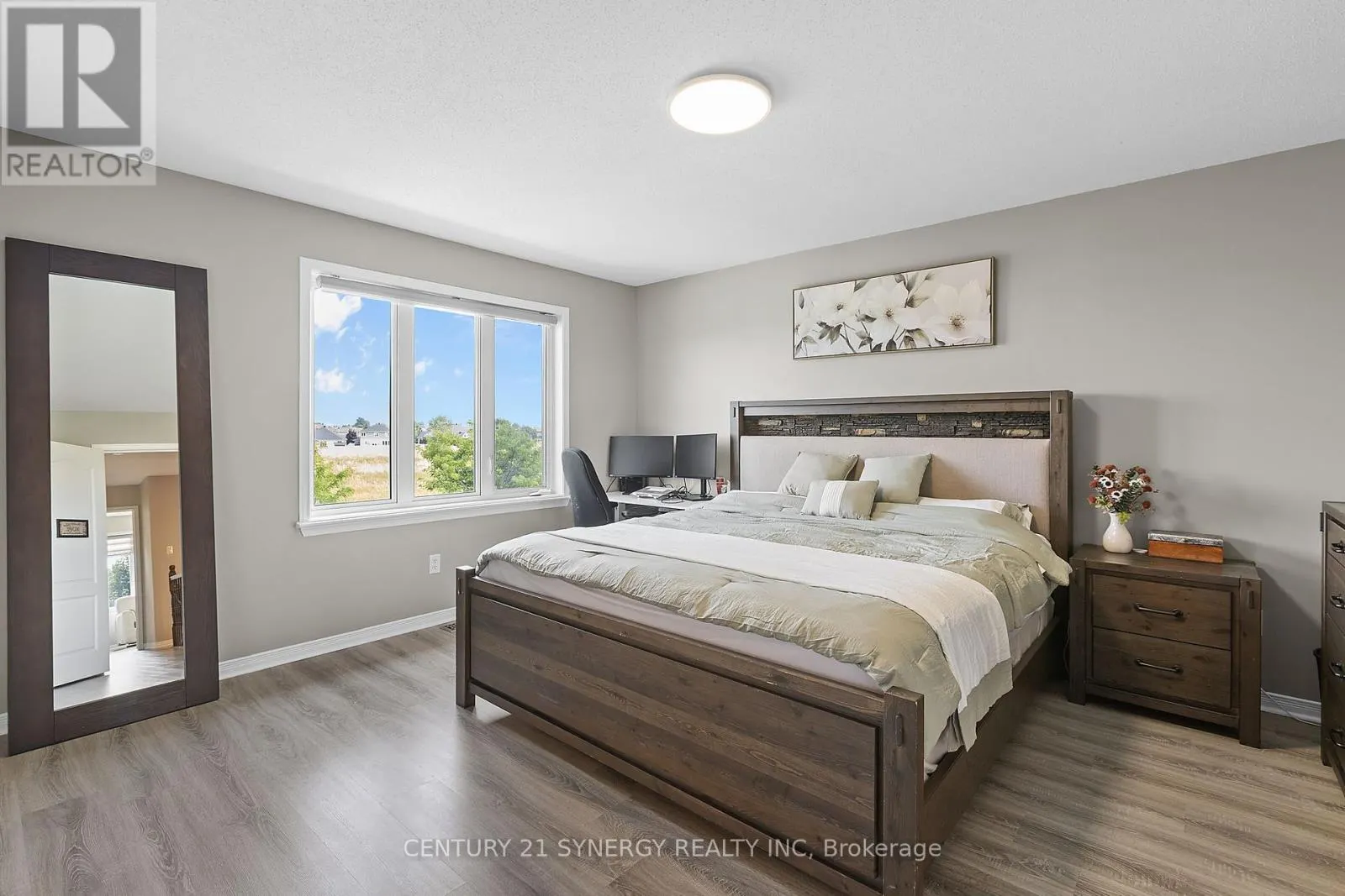 1790 PLAINRIDGE CRESCENT