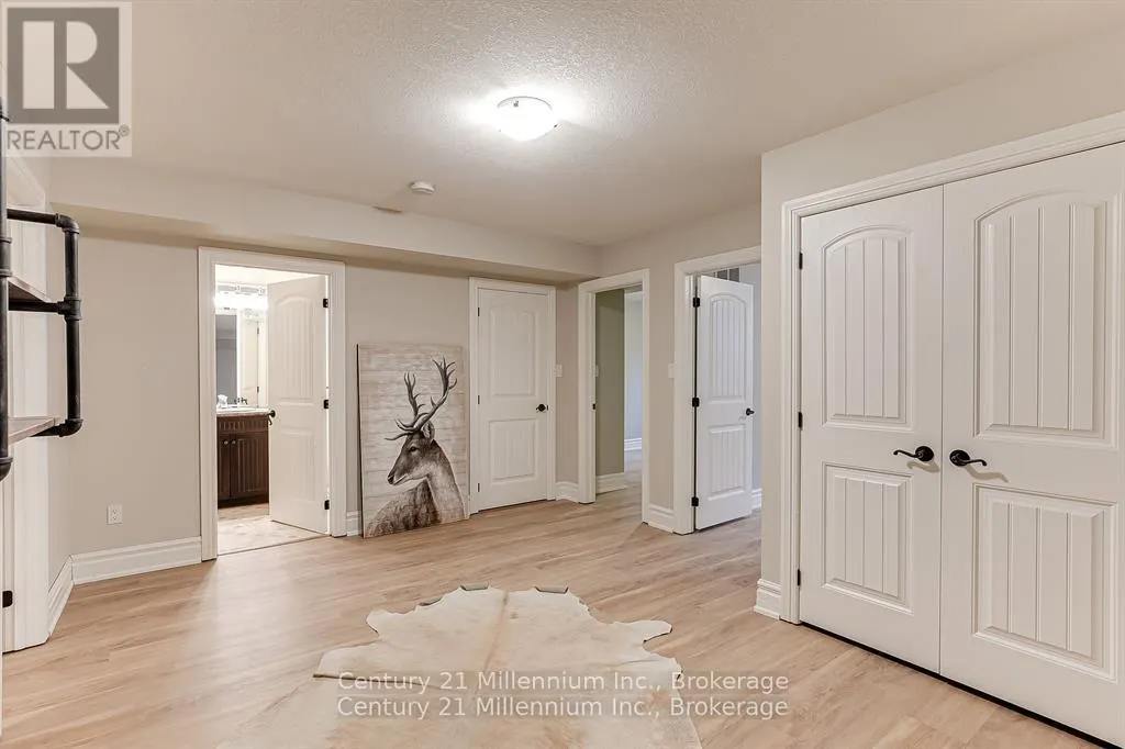 112 CORTINA CRESCENT