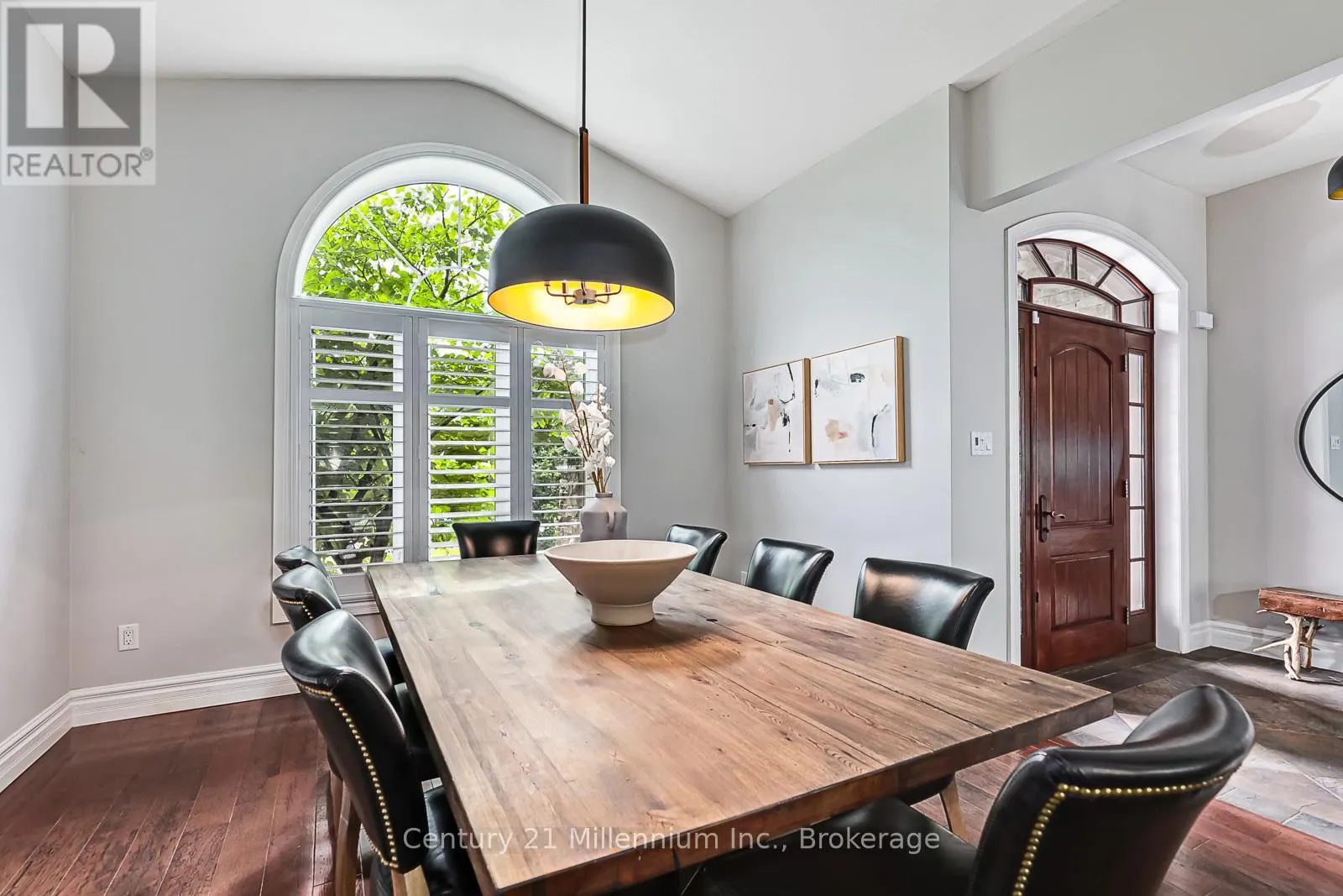 112 CORTINA CRESCENT