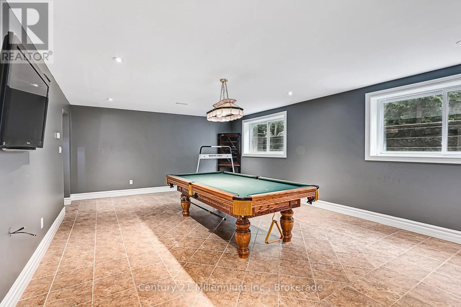 112 CORTINA CRESCENT