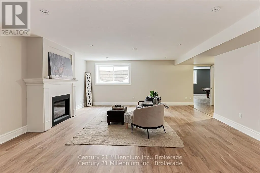 112 CORTINA CRESCENT