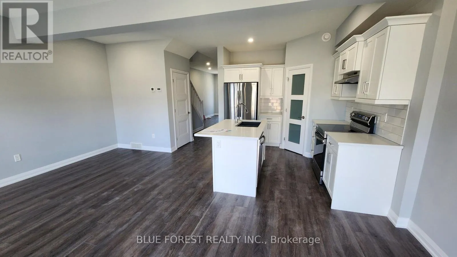 12 - 1 MILLER DRIVE, #12