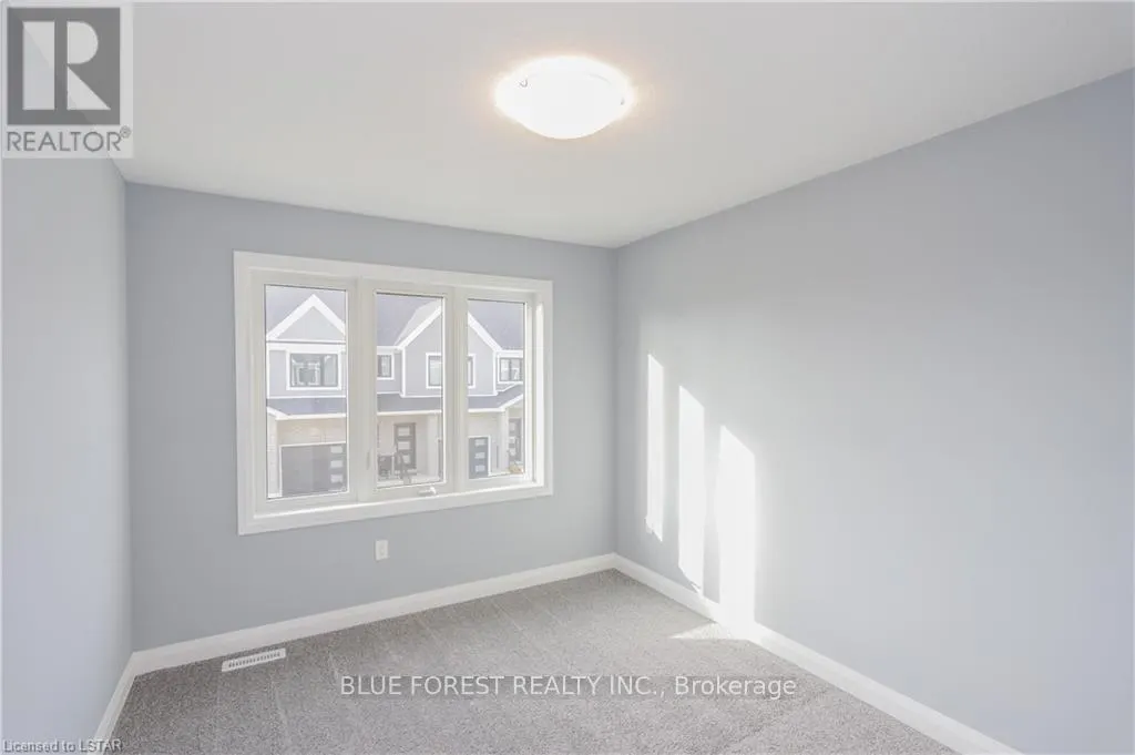 12 - 1 MILLER DRIVE, #12