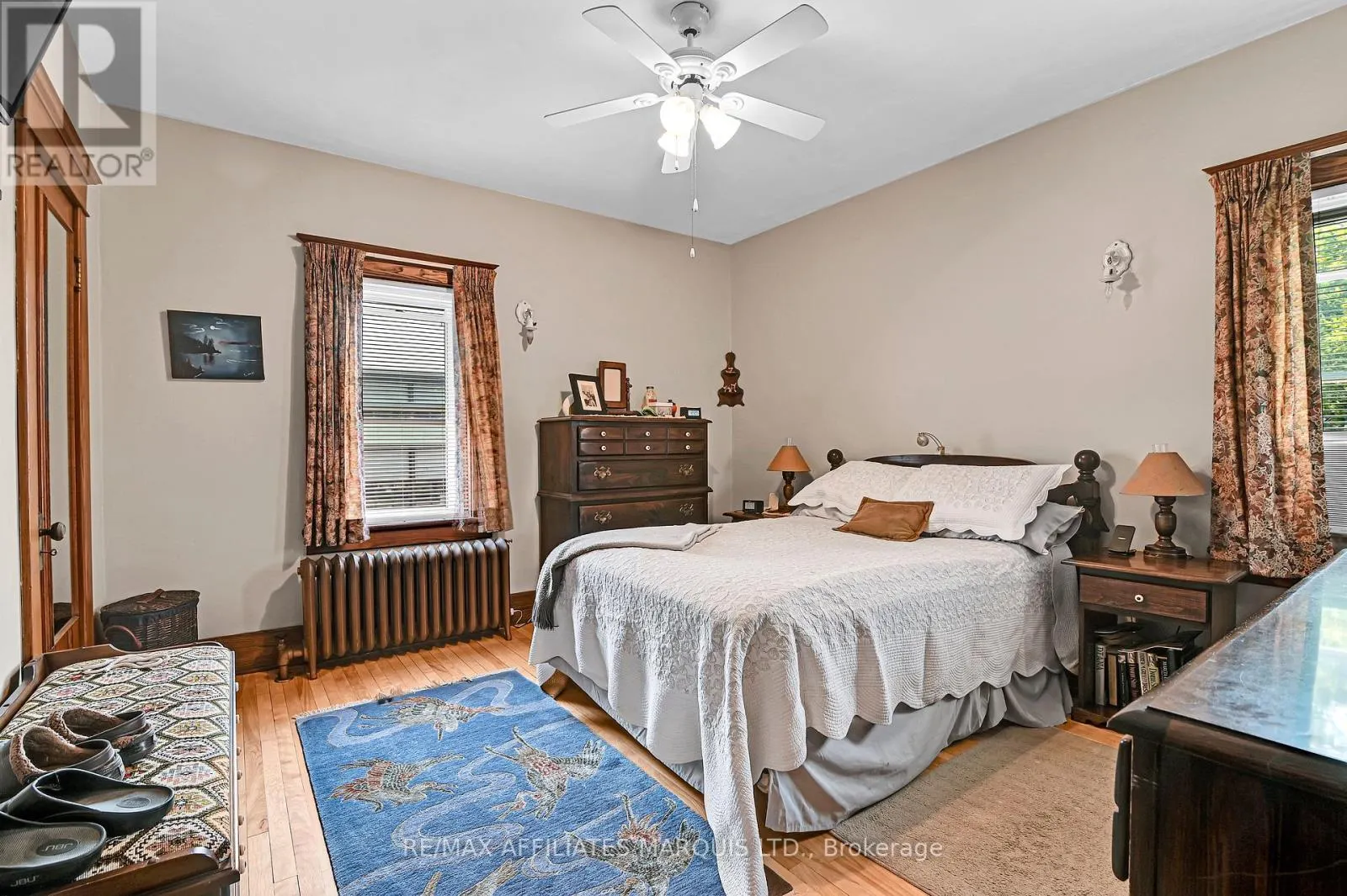 123 FIFTH STREET E