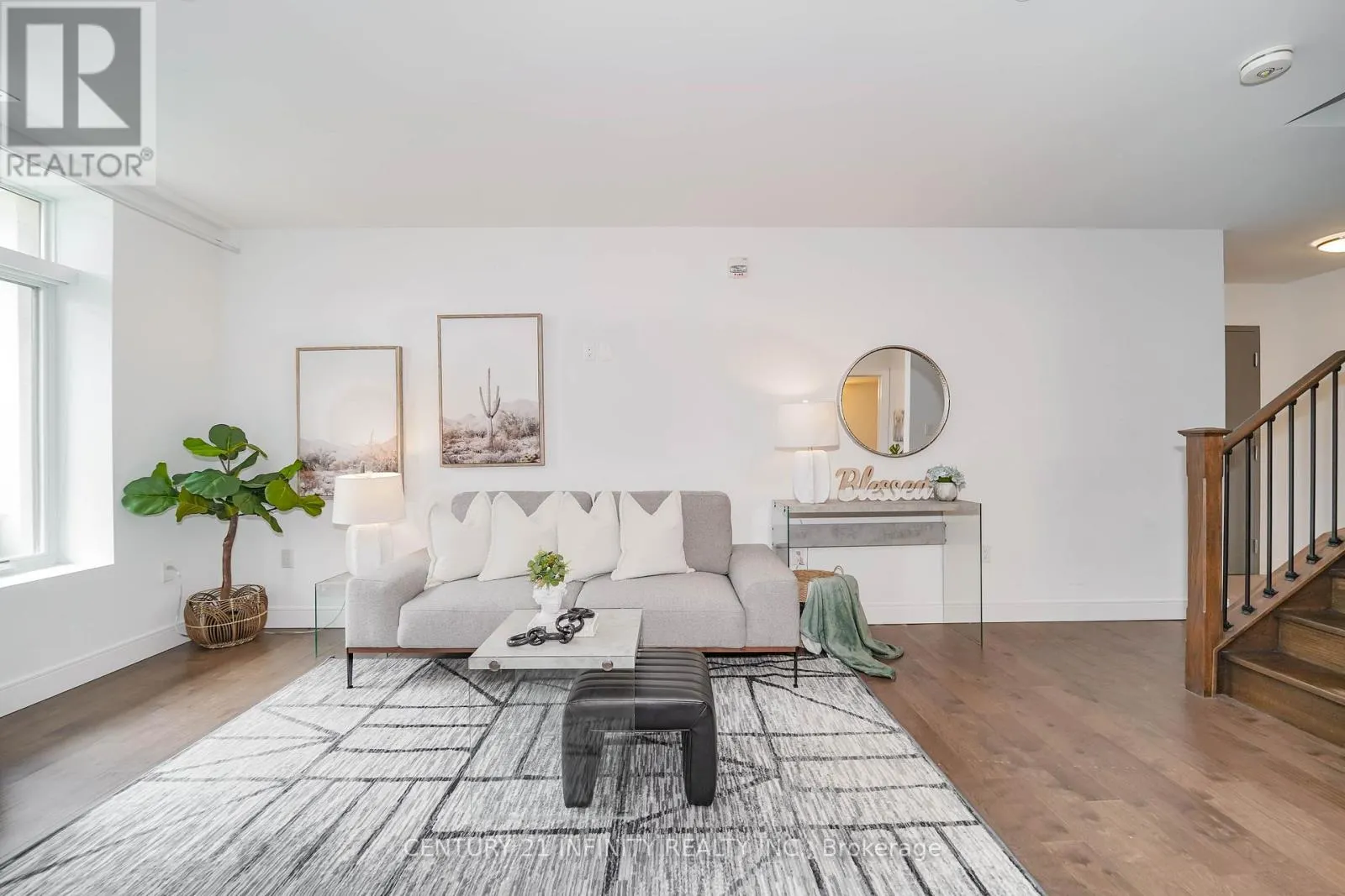 101 - 135 ORR STREET, #101